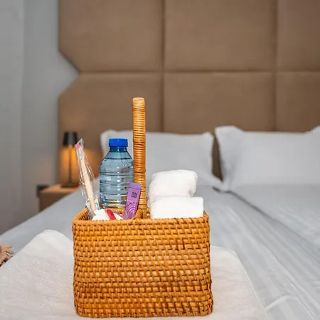 Διαμέρισμα Elenartlux - Baby Cot - Pets Allowed - Free Parking & Fast Wi-fi
