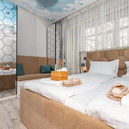 Daire Elenartlux - Baby Cot - Pets Allowed - Free Parking & Fast Wi-fi