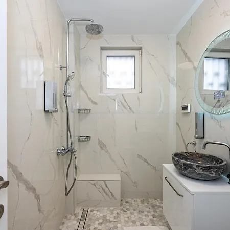 Διαμέρισμα Elenartlux - Baby Cot - Pets Allowed - Free Parking & Fast Wi-fi Φιλιππούπολη