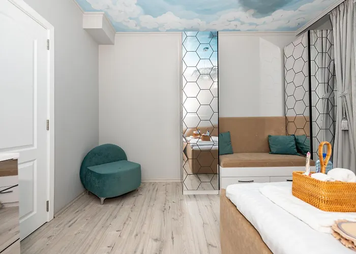 Elenartlux - Baby Cot - Pets Allowed - Free Parking & Fast Wi-fi * Plovdiv