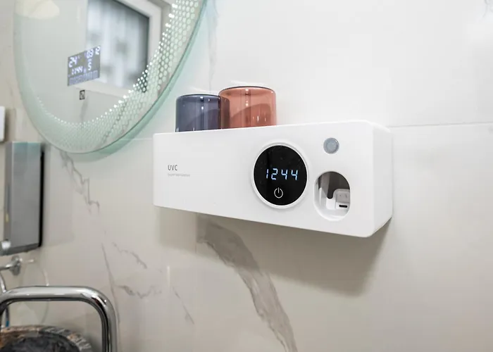 Elenartlux - Baby Cot - Pets Allowed - Free Parking & Fast Wi-fi Appartement *